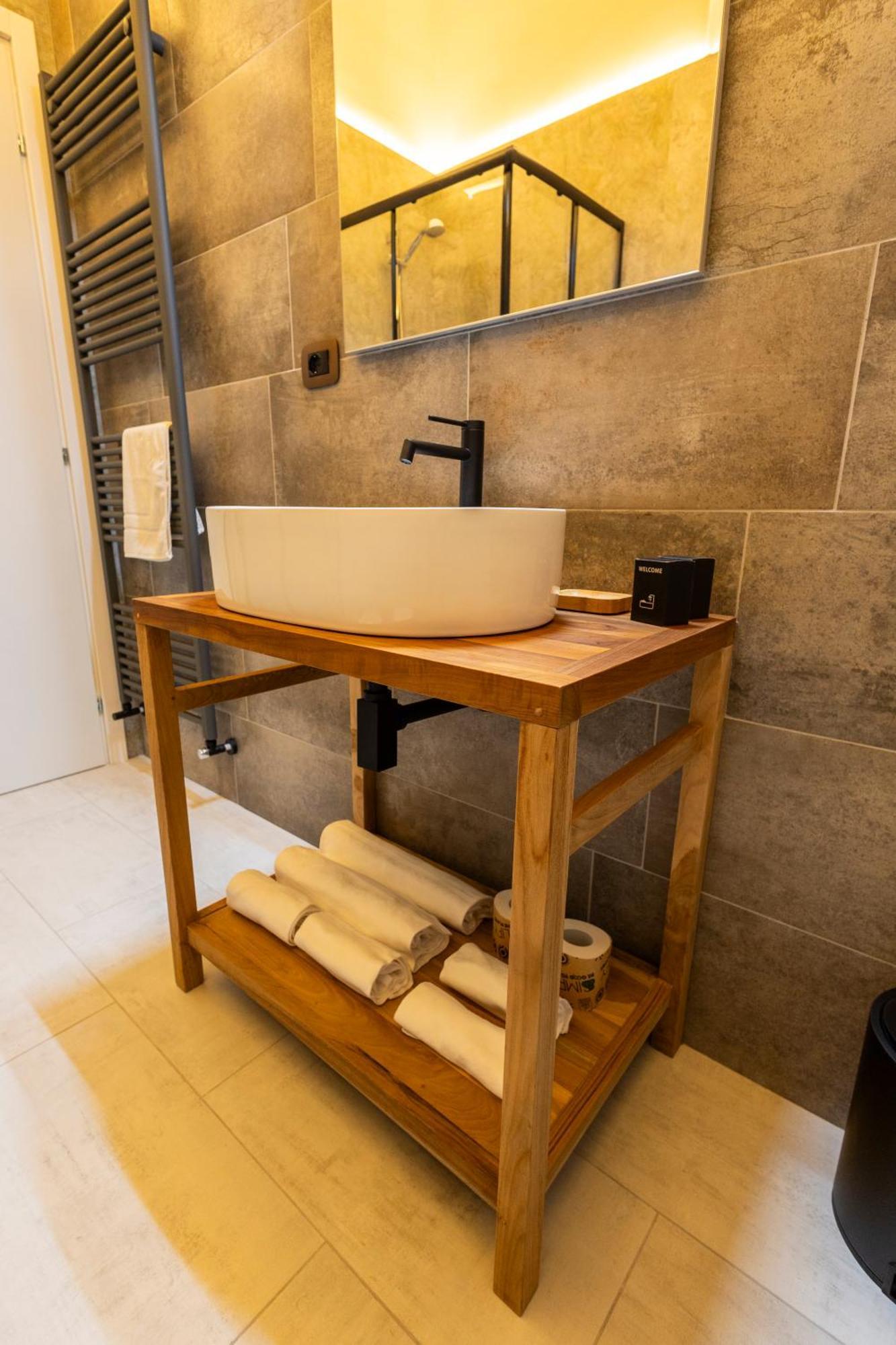 The Vinum Suites Villa Caldari Buitenkant foto